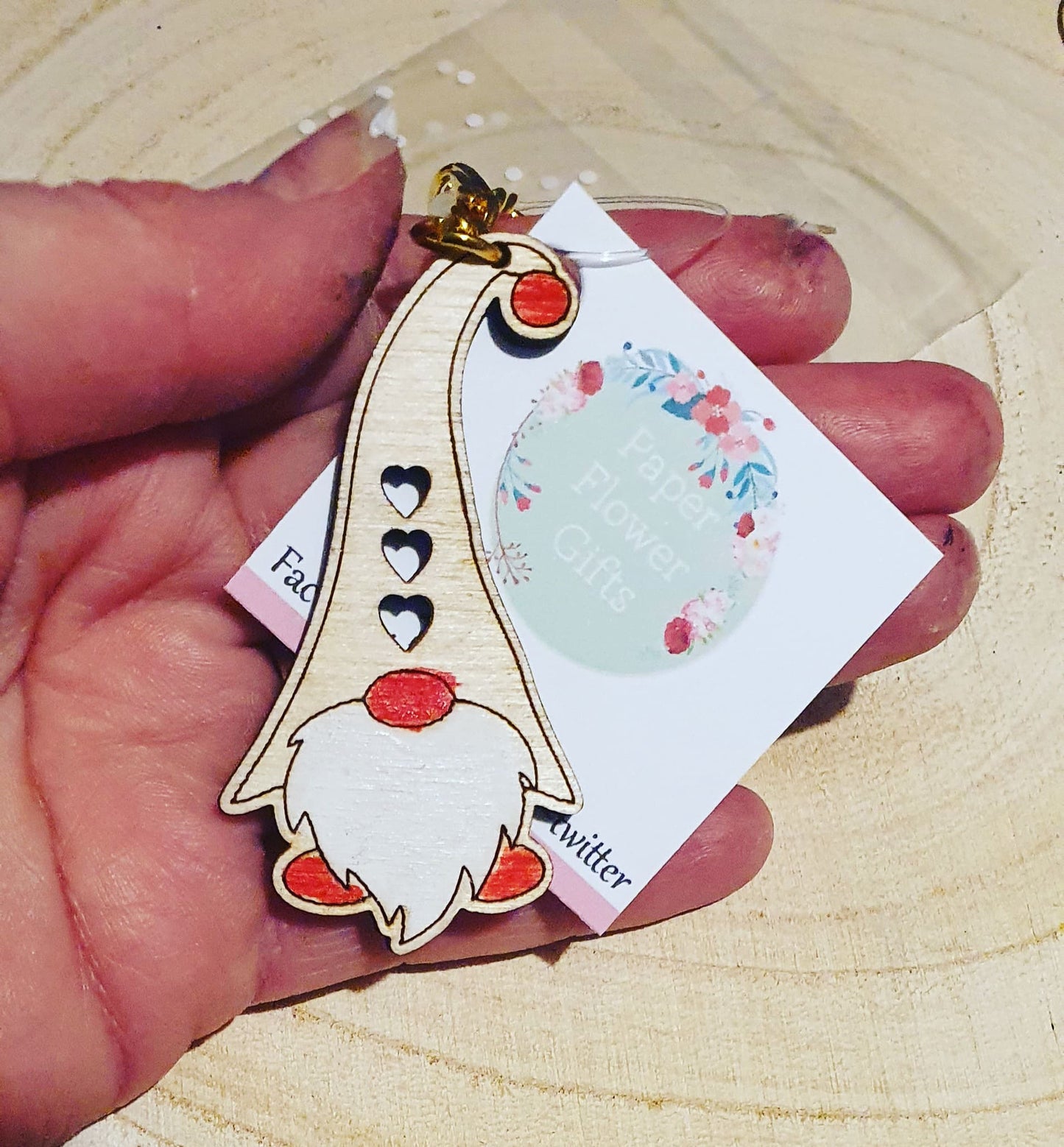 Wooden gonk key rings heart red