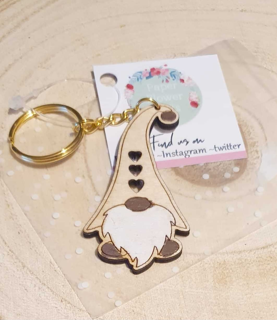 Wooden gonk key rings heart brown